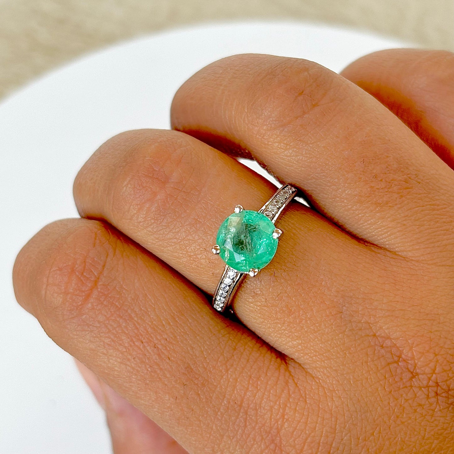 925 Silver Natural Round Shape Emerald Ring- May Birthstone