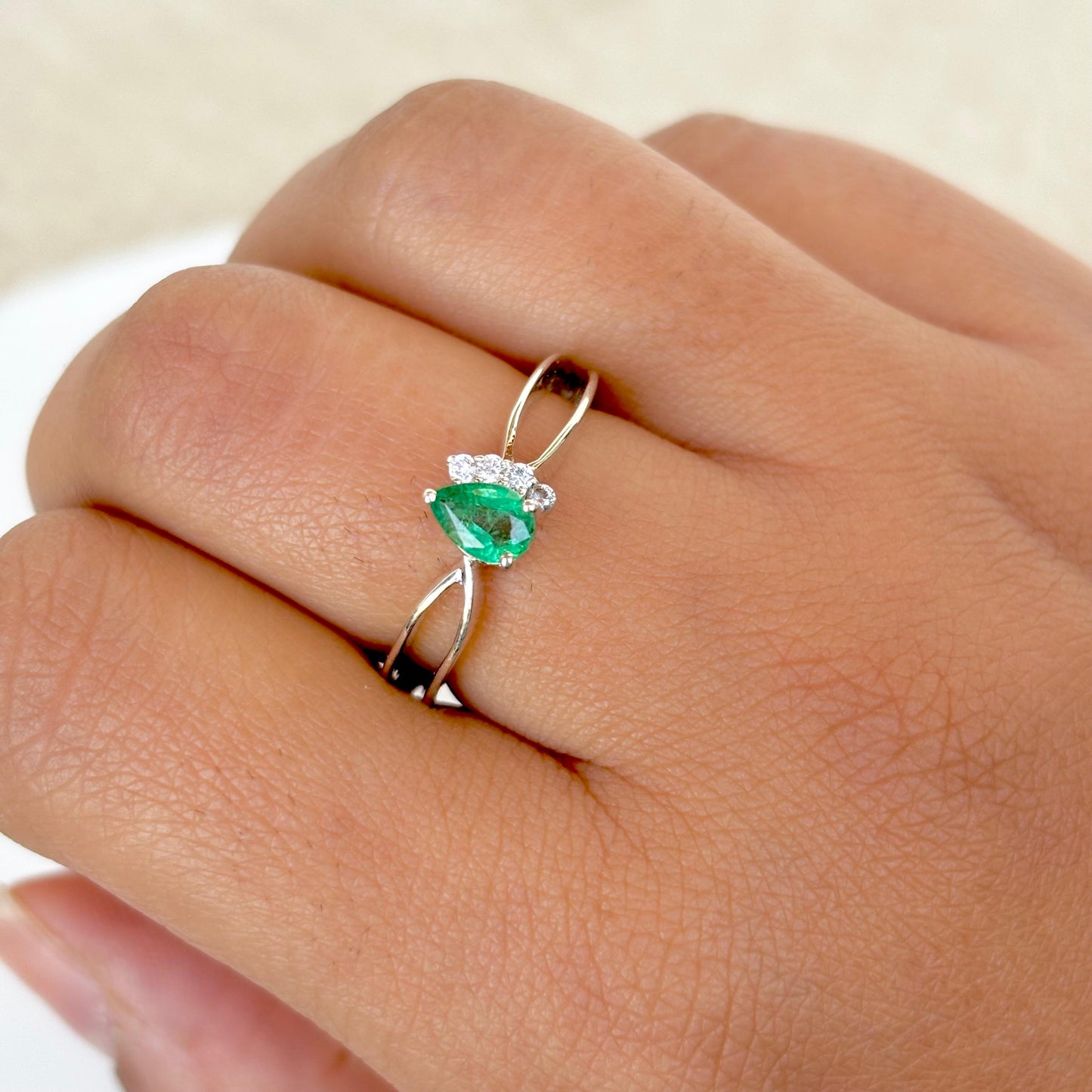 925 Pure Silver Pear Cut Natural Emerald Ring