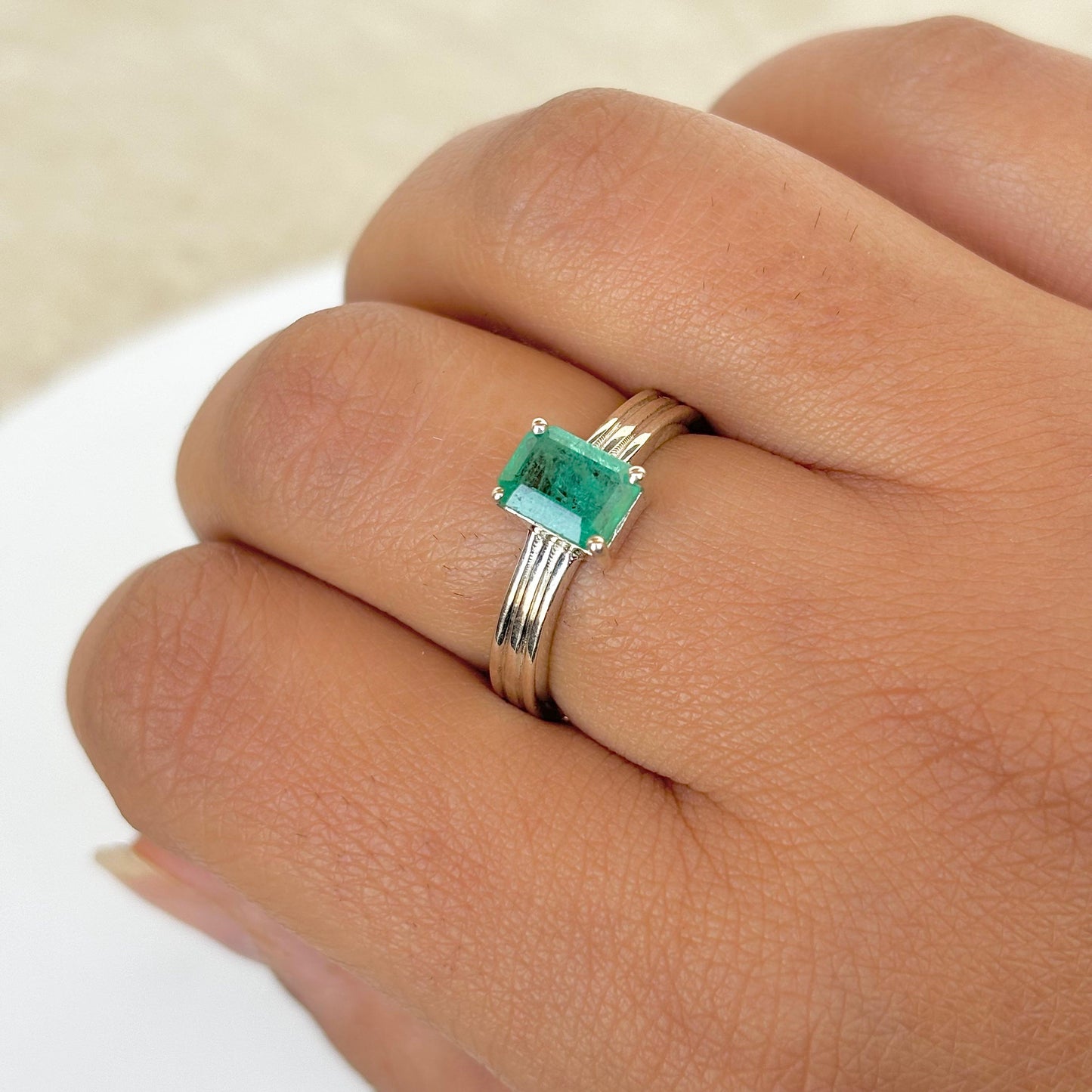 925 Pure Silver Natural Emerald Ring