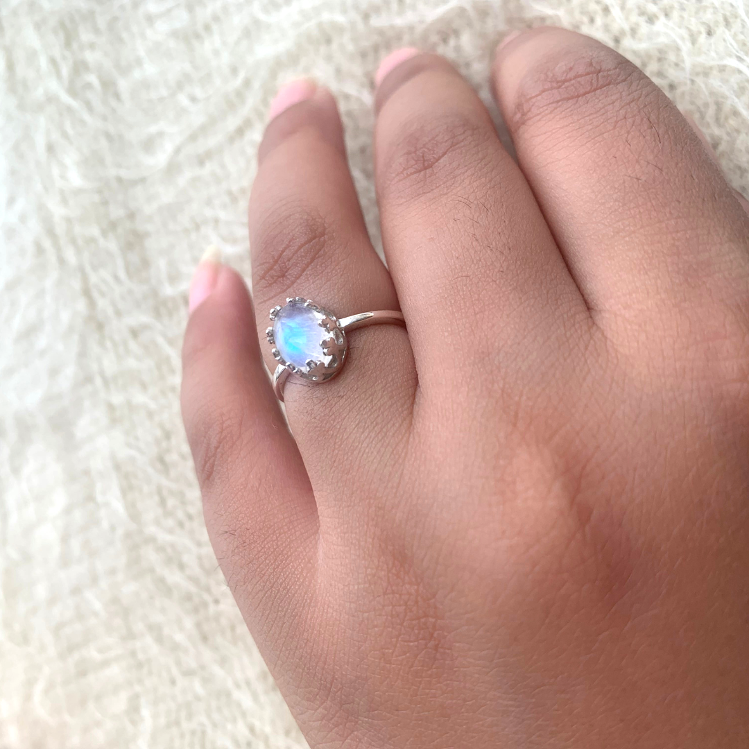 925 Silver Natural Rainbow Moonstone Ring