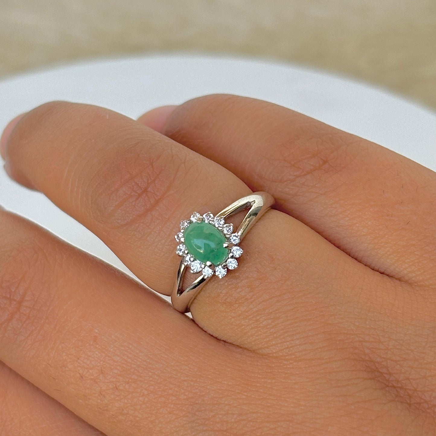 925 Sterling Silver Oval Cut Emerald Ring