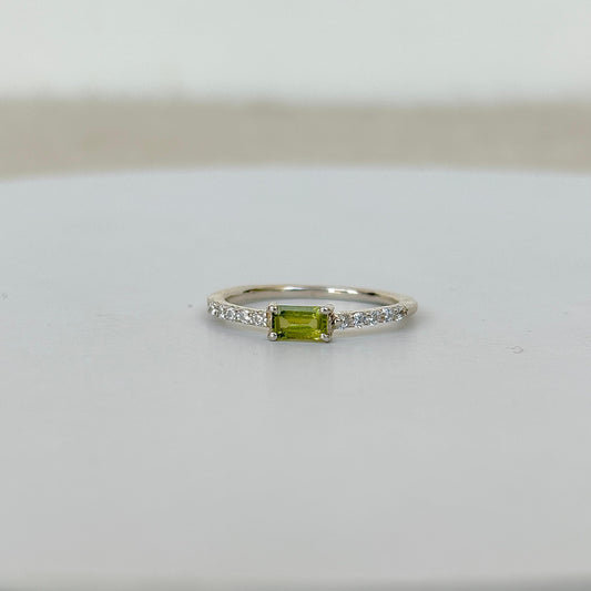 925 Pure Silver Natural Green Peridot Ring