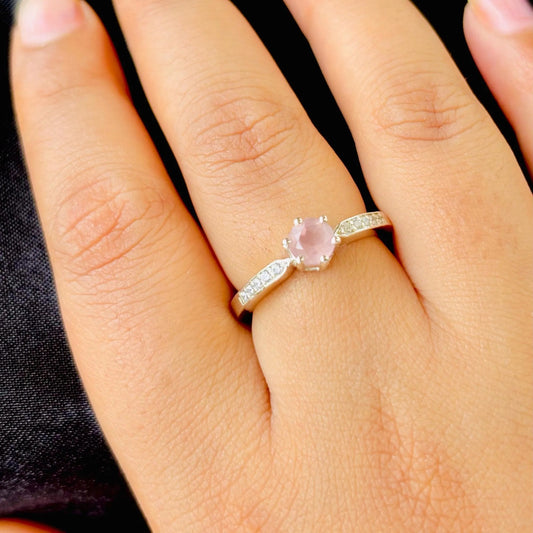 The Timeless Rose Quartz Ring-Whispers of Love