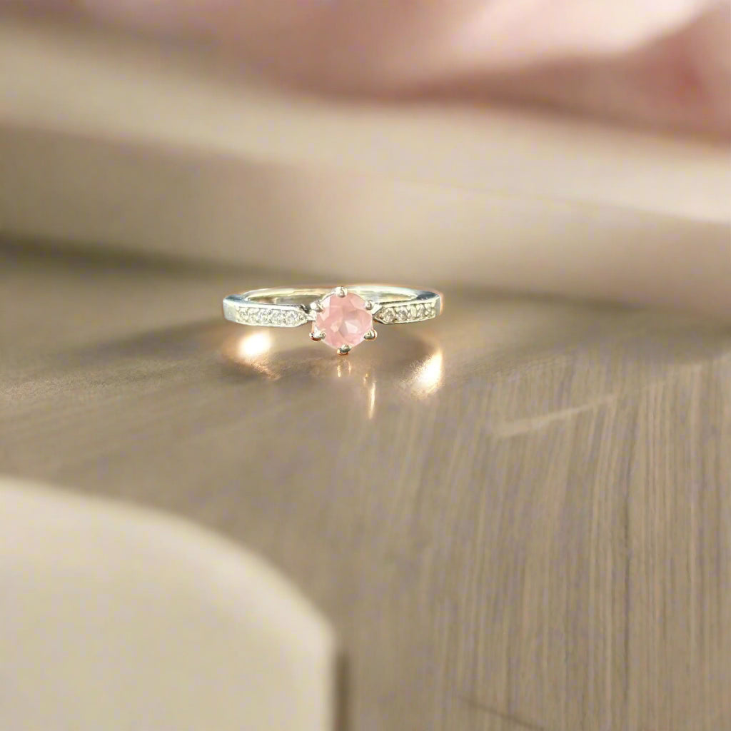 The Timeless Rose Quartz Ring-Whispers of Love