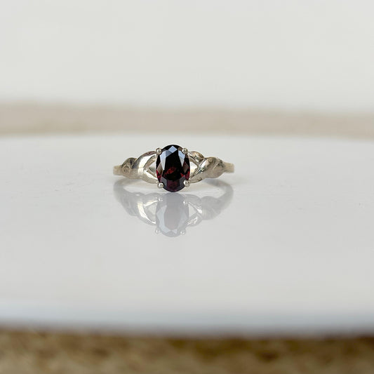 925 Pure Silver Natural Garnet Oval Cut Ring